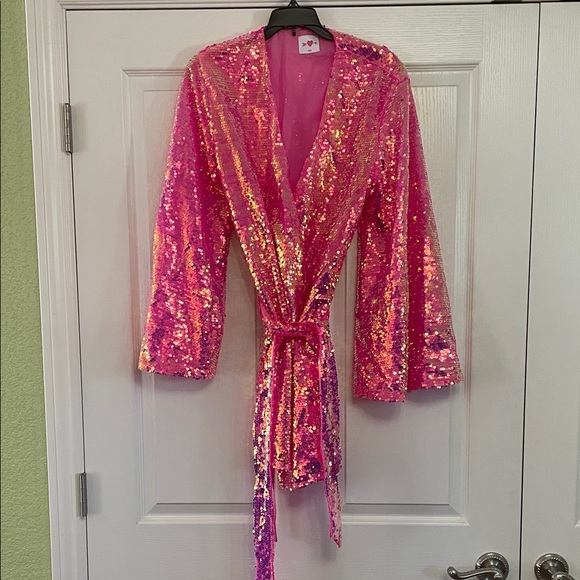 Buddy Love Jackets & Blazers - Buddy Love Vibrant Pink Sequin Wrap M